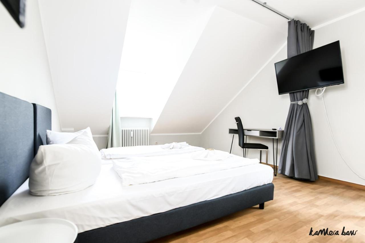 Hotel Blutenburg Munich Exterior photo