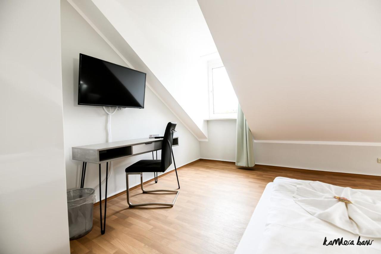 Hotel Blutenburg Munich Exterior photo
