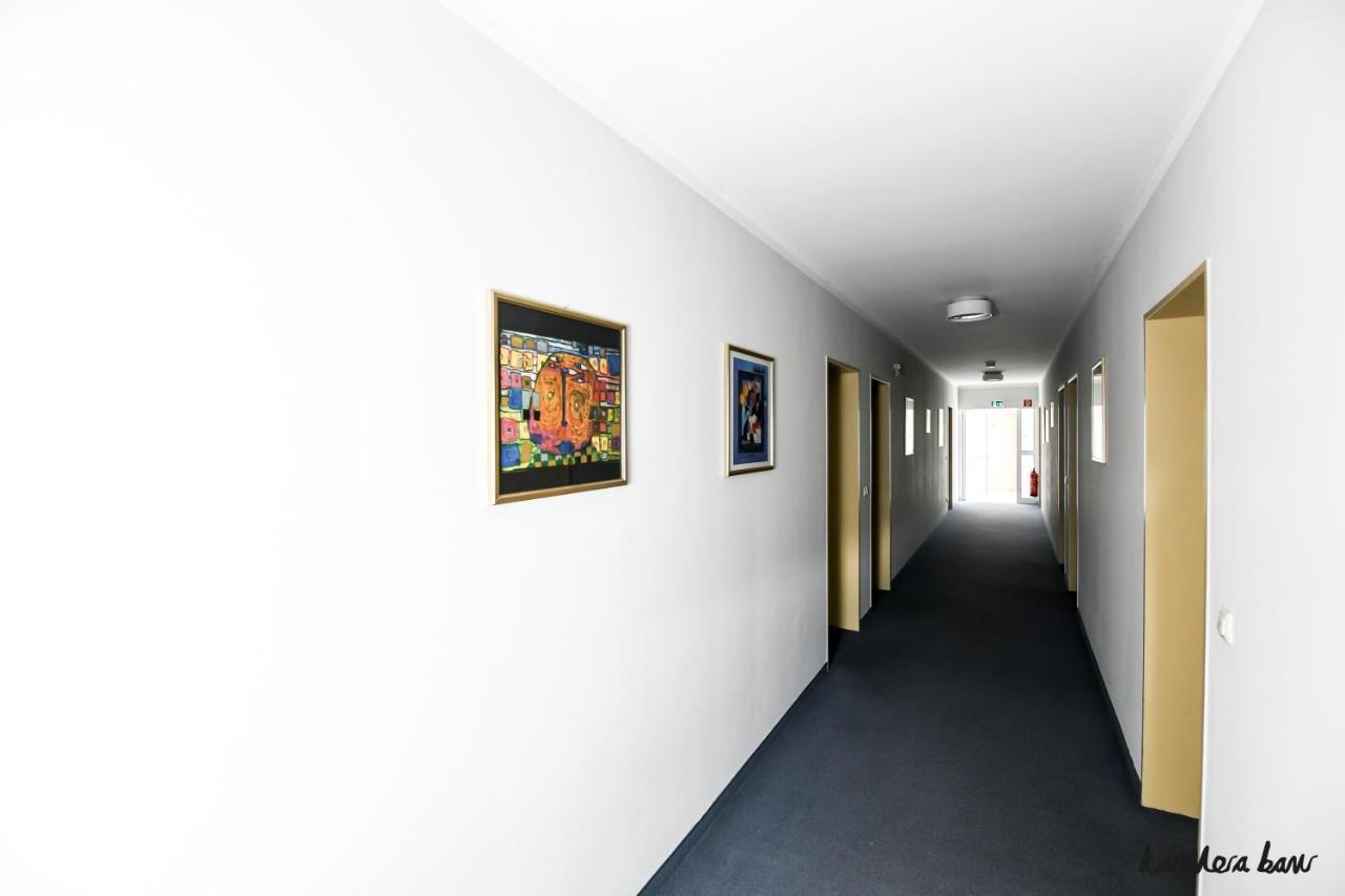 Hotel Blutenburg Munich Exterior photo