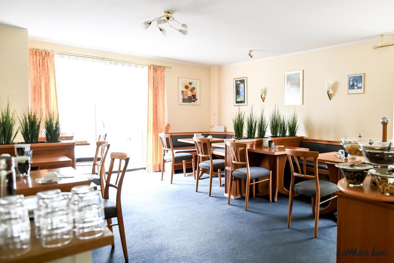 Hotel Blutenburg Munich Exterior photo
