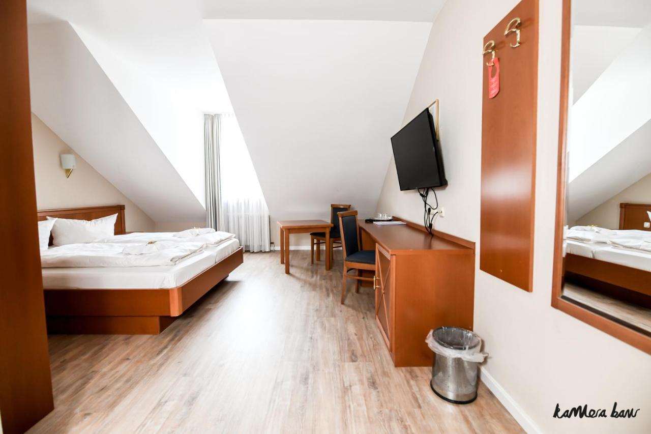 Hotel Blutenburg Munich Exterior photo