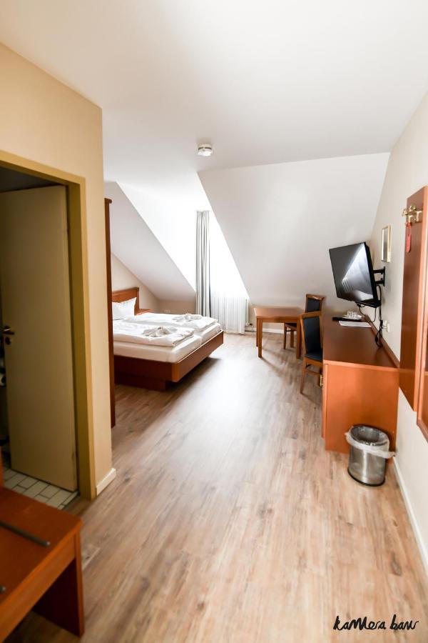 Hotel Blutenburg Munich Exterior photo